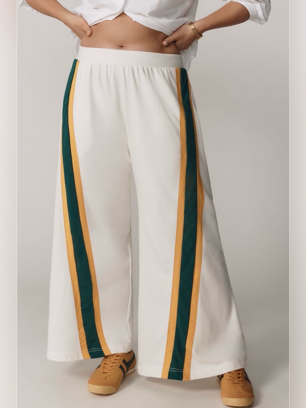 Anthropology
Daily Practice Pull-On Track Pants - Picture 5 of 9